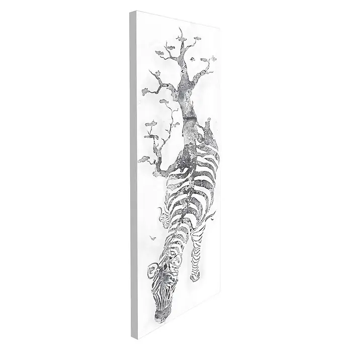 Leinwandbild - Serengeti, B x H: 50 x 150 cm - Langer, schmaler Leinwanddruck mit einem abstrakten Graustufenmotiv eines Zebras, dessen Körper mit einem Baum verschmilzt.