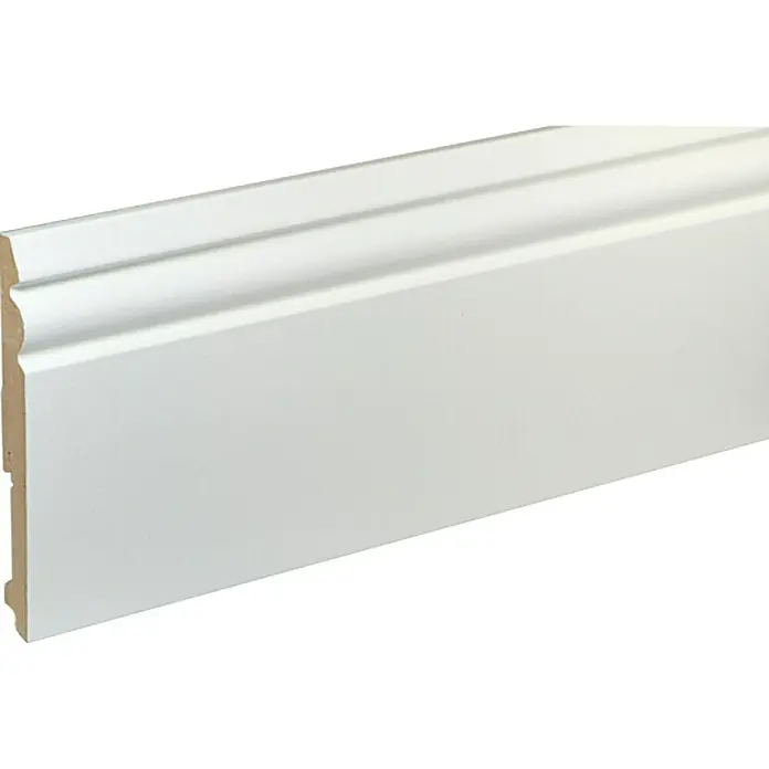 Sockelleiste FU150L - 240 cm x 15 mm x 150 mm, MDF, Weiß, Foliert - Eine weiße Sockelleiste mit dekorativem Profil, ideal für stilvolle Raumabschlüsse und zur Aufwertung des Interieurs.