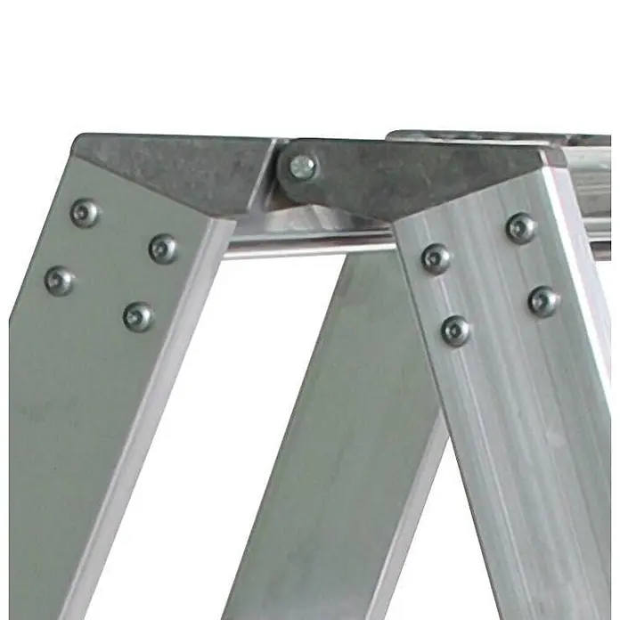 Stufen-Stehleiter beidseitig begehbar mit clip-step 2x10 Stufen -  - Nahaufnahme eines silbernen Aluminium-Leiterscharniers, das zwei Leiterabschnitte mit Nieten verbindet.