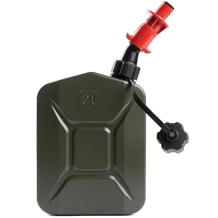 Oxid7 by BW Kraftstoffkanister Proper 2 l, Metall + Ausgießer, 2 Stk. -  - Olivgrüner 2L Benzinkanister mit rotem, flexiblem Ausgießer.