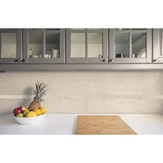 Feinsteinzeug in beiger spachtelartiger Harzoptik 30x60 - Ital. Fliesen - 