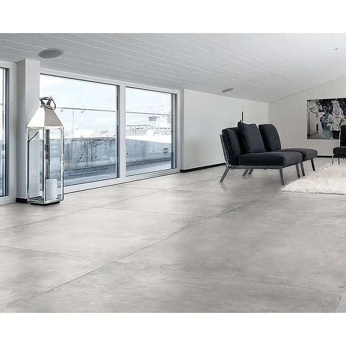 Feinsteinzeug in gewachster hellgrauer Betonoptik 30x60 - Ital. Fliesen - 