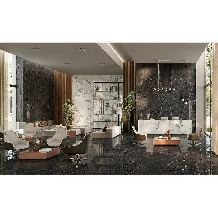 Feinsteinzeug in Saint Laurent glänzender Marmoroptik 60x120 -  - Großformatige Fliesen in Schwarz-Marmoroptik mit Goldadern für Boden und Wände in einer luxuriösen Lobby.