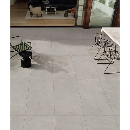 Feinsteinzeug in weißer Betonoptik 60x60, rutschhemmend - Ital. Fliesen