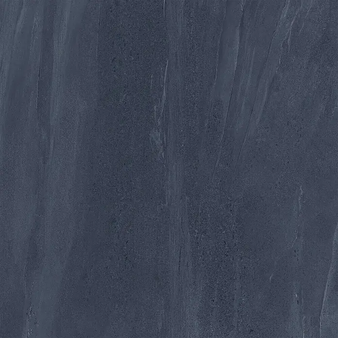 Feinsteinzeug in edler schwarzer Steinoptik 60x60 - Italienische Fliesen -  - Dunkelgraublaue Natursteintextur mit subtiler Maserung und leicht gesprenkelter Oberfläche, ideal für moderne Boden- oder Wandbeläge.