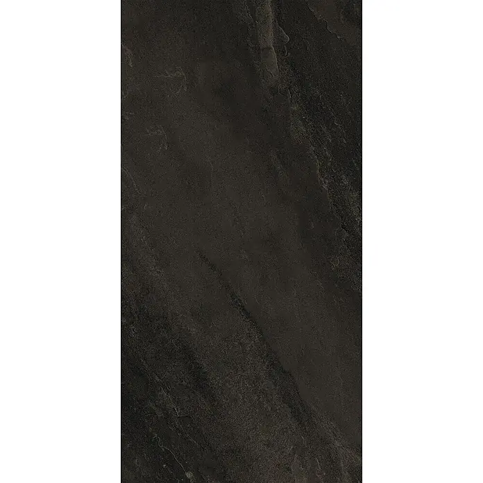 Feinsteinzeug in Schiefer schwarzer Steinoptik 60x120 - Ital. Fliesen -  - Dunkelgraue, texturierte Steinfliesenoberfläche mit subtilen Variationen.