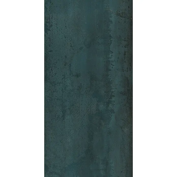 Feinsteinzeug in oxidierter grüner Metalloptik 60x120 - Ital. Fliesen -  - Dunkelblaue, gealterte Metalloberfläche mit einer gesprenkelten, abgenutzten Textur und Farbvariationen.