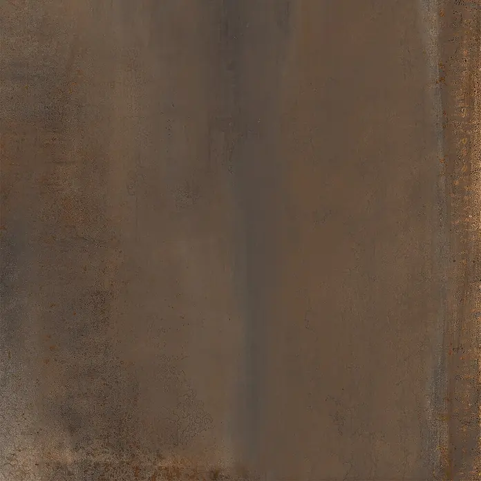 Feinsteinzeug in Corten-oxidierter Metalloptik 60x60 - Italienische Fliesen -  - Strukturierte Platte aus rostigem Metall, mit einer Mischung aus Dunkelbraun, Orange und Grautönen und einer gealterten, verwitterten Oberfläche.