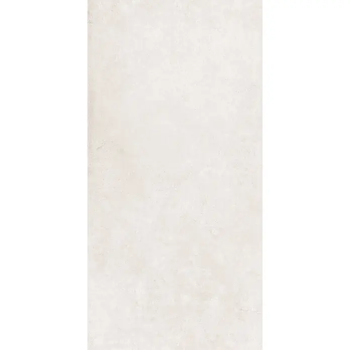 Feinsteinzeug in gewachster weißer Betonoptik 60x120 - Italienische Fliesen -  - Hellbeigefarbene, subtil texturierte Oberfläche mit Beton- oder Putzeffekt.