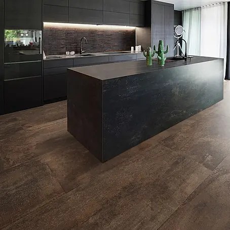 Feinsteinzeug in Corten-oxidierter Metalloptik 60x120 - Ital. Fliesen