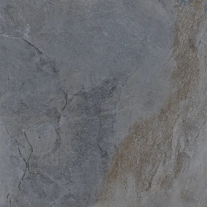 Feinsteinzeug in Steinoptik 60x60, 20 mm, rutschhemmend - Ital. Fliesen -  - Dunkelgraue Feinsteinzeugfliese in Schieferoptik mit rostbraunen Akzenten und strukturierter Oberfläche.