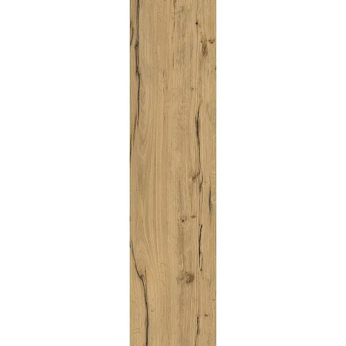 Feinsteinzeug in Holzoptik 30x120, 20 mm, rutschhemmend - Ital. Fliesen -  - Hellbraune Holzplatte mit sichtbarer Maserung und dunklen Ästen oder Rissen.