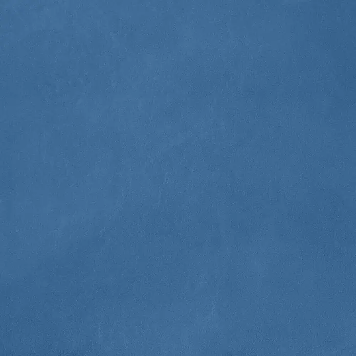 Feinsteinzeug in farbiger dunkelblauer Betonoptik 60x60 - Ital. Fliesen -  - Einfarbig mittelblaue, texturierte Oberfläche mit einem dezenten matten Finish.