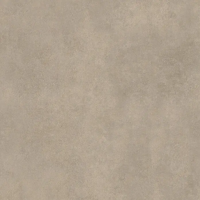 Feinsteinzeug in spachtelartiger brauner Harzoptik 80x80 - Ital. Fliesen -  - Texturierte beigefarbene Betonoberfläche mit mattem Finish, ideal für moderne Boden- oder Wandverkleidungen.