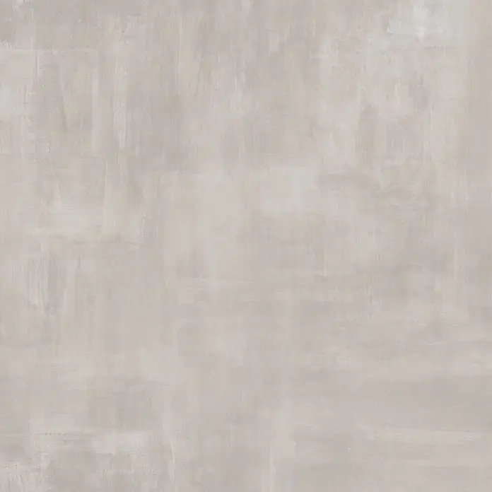 Feinsteinzeug in grauer gebürsteter Betonoptik 120x120 - Ital. Fliesen -  - Hellgraue Fliese in Betonoptik mit subtiler, ungleichmäßiger Textur für moderne Innenräume.
