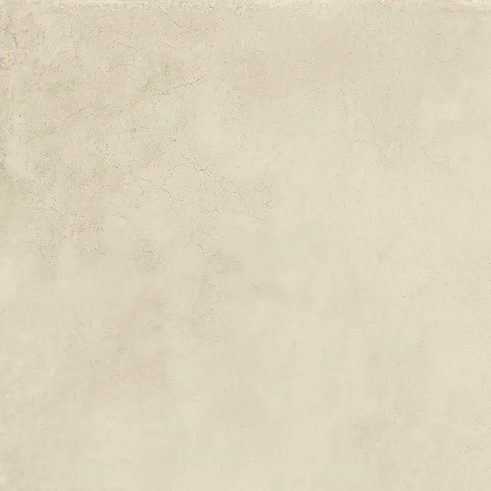 Feinsteinzeug in gewachster elfenbeinfarbener Betonoptik 80x80 -  - Helle beigefarbene Texturoberfläche mit feinen Rissen.