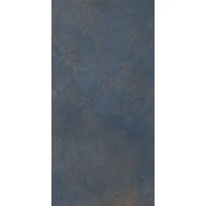 Feinsteinzeug in metallischer blauer Betonoptik 60x60 - Ital. Fliesen -  - Texturierte dunkelblau-graue Fliese im Look von verwittertem Metall oder Naturstein.