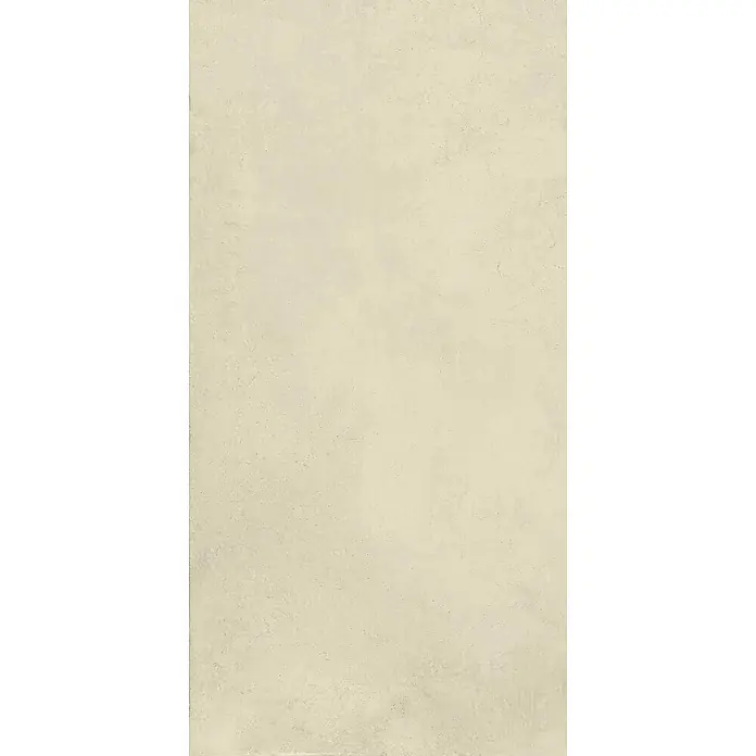 Feinsteinzeug in gewachster elfenbein Betonoptik 60x120 - Ital. Fliesen -  - Hellbeige strukturierte Oberfläche mit subtilen Varianten und feinen Rissen.