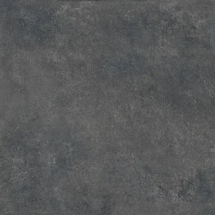 Feinsteinzeug in moderner schwarzer Betonoptik 80x80 - Italienische Fliesen -  - Dunkelgraue, stark strukturierte Oberfläche, die an gealterten Beton oder Naturstein erinnert.