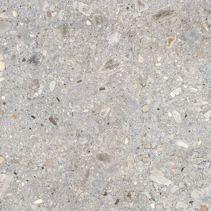 Feinsteinzeug in matter hellgrauer Steinoptik 120x120 - Ital. Fliesen -  - Hellgraue Fliese in Terrazzo-Optik mit verstreuten, unregelmäßigen Chips aus weißen, beigen, braunen und grünen Steinen.
