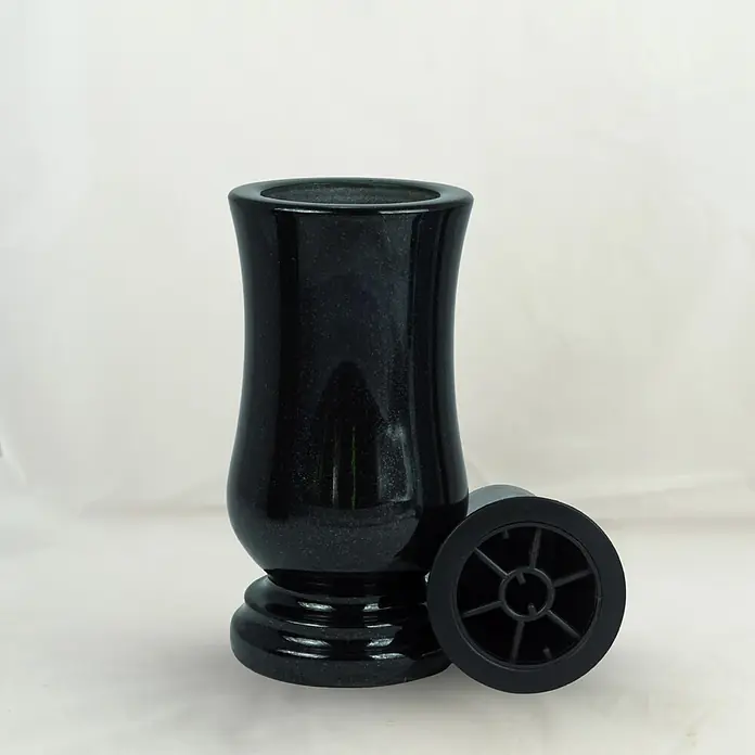 Grabvase Taille-exclusiv, ØxH: 15x28 cm, Granit, Schwedisch Black, Schwarz -  - Schwarze Granitvase mit separatem schwarzen Kunststoffeinsatz für Blumen.