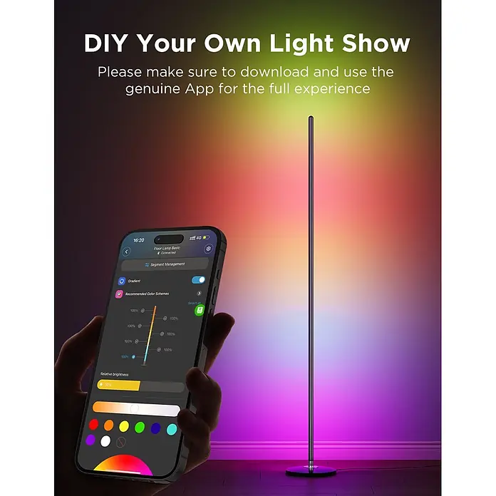 Govee LED-Stehleuchte Lamp Lite - 24 W, Höhe: 136,3 cm, Schwarz - Eine schlanke schwarze LED-Stehlampe erzeugt ein farbiges Verlauflicht und wird per Smartphone-App gesteuert, die Lichteinstellungen zeigt.