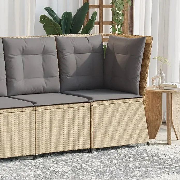 Furnicato Gartensessel aus PE-Rattan, Beige -  - Eck-Rattan-Gartensofa mit grauen Kissen in heller Umgebung.