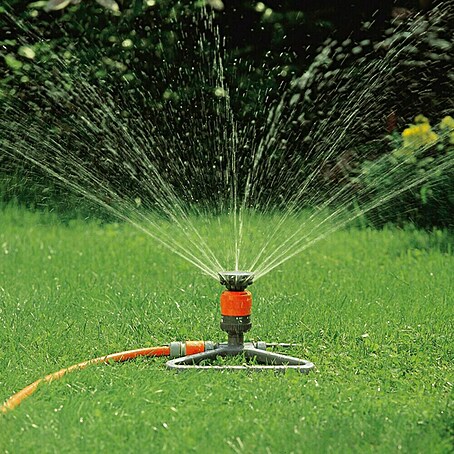 Gardena Comfort Kreisregner Vario (Drehstrahlturbine, Mit Schmutzsieb, Max. Regnerfläche: 225 m²)