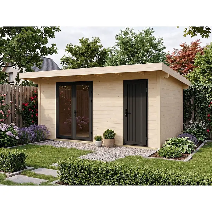 Fjordholz 2-Raum Gartenhaus  Alu Line 44-E, 15.04  m², Isoliervergl. -  - Gartenhaus aus hellem Holz mit dunklen Türen, in einem grünen Garten.