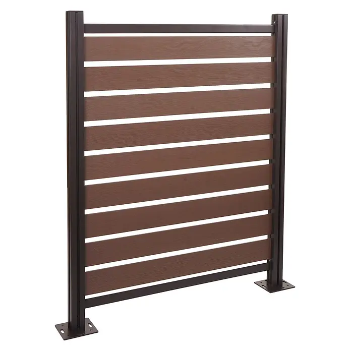 Alu Mülltonnen-Zaun 130x110x6cm Basiselement Braun Holzoptik erweiterbar -  - Moderner Sichtschutz mit horizontalen braunen Lamellen und einem dunklen Metallrahmen.