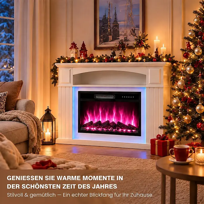 HOMAVO 23'' 1000W/2000W Elektrokamin mit LED Lichtband 12 Farben -  - Ein weißer Elektrokamin mit pinken Flammen und blauer Seitenbeleuchtung in einem weihnachtlich dekorierten Wohnzimmer.