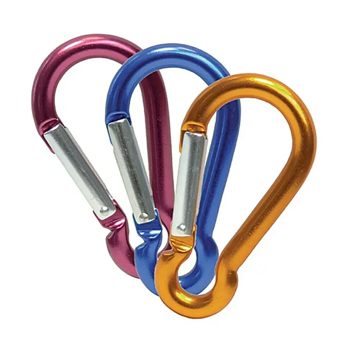 Marinetech Mosquetón - Diámetro: 6 mm, Largo: 60 mm, Aluminio - Primer plano de tres mosquetones coloridos (rosa, azul, naranja) con cierres plateados, ideales para actividades al aire libre.