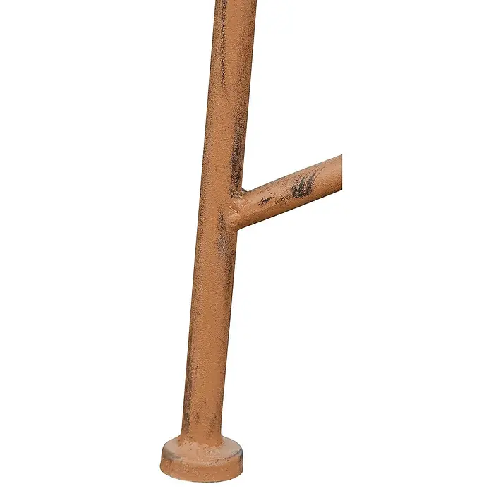 Furnicato Gartenbank Tara -  - Möbelbein aus kupferfarbenem Metall mit Used-Look, runder Basis und diagonaler Strebe, mit verwitterten dunklen Spuren.