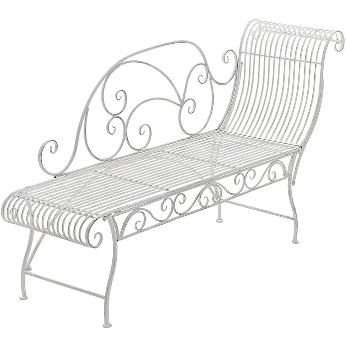 Furnicato Gartenbank Karma Jugendstil aus Eisen -  - Weißes Metall-Chaiselongue mit dekorativen Schnörkeln, Lattenrost und hoher Rückenlehne an einer Seite.