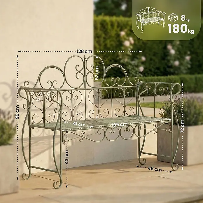 Furnicato Gartenbank Minna aus Metall -  - Zierliche, salbeigrüne Metallgartenbank mit Rankenornamenten, draußen auf einer Terrasse.