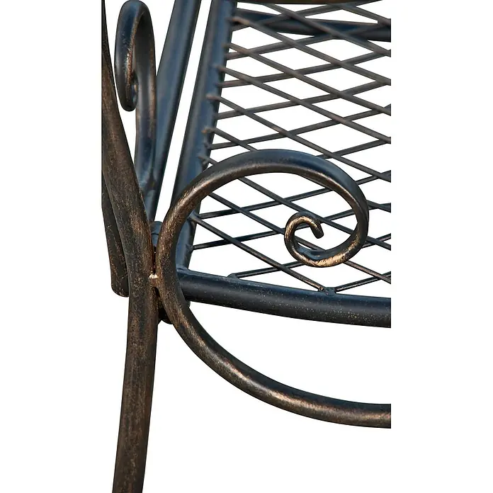 Furnicato Gartenbank Tara -  - Nahaufnahme von dunkelbronzenen, verzierten Metallmöbeln mit Rautengitter und Zierschnecken.
