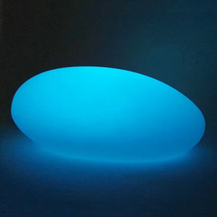 Dekorative Solarleuchte Maki  Steinform -  - Leuchtende blaue ovale Lampe.