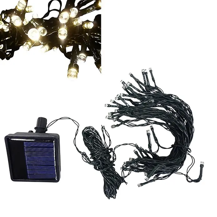 Solarlichterkette 48 LED warmweiß 14,5m -  - Dunkelgrüne Solar-Lichterkette mit schwarzem Solarpanel, einige Birnen leuchten.