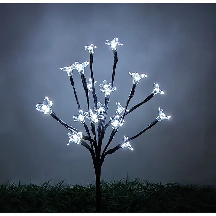 LED Solar Stick Flower klar 20 flg. -  - Künstlicher LED-Kirschblütenbaum mit weiß leuchtenden Blüten und dunklen Ästen, nachts.