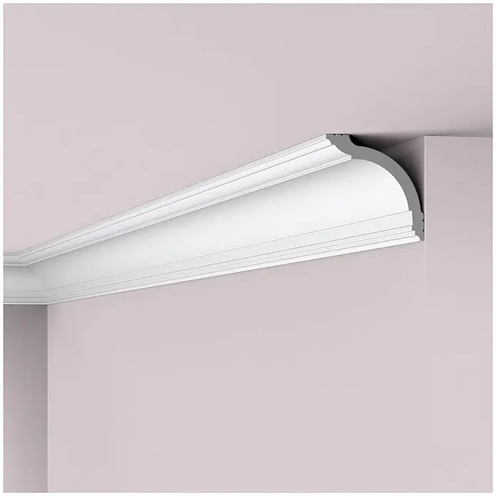 Eckleiste WT17 LxBxH: 200 x 9.5 x 9.5 cm 1 Stk. weiß -  - Weißes Stuckprofil mit klassischem Bogenprofil, zwischen hellrosa Wand und Decke montiert.
