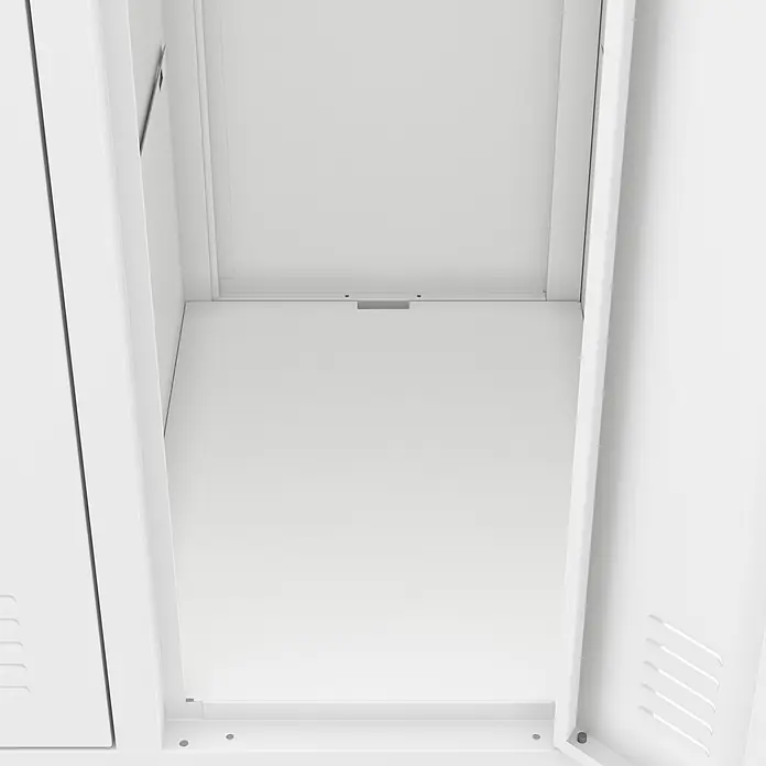 Jan Nowak Arbeitsschutzschrank BARTEK, 10-türig, 136x172x45 cm, Weiß -  - Inneres eines leeren, offenen weißen Metallspindes.