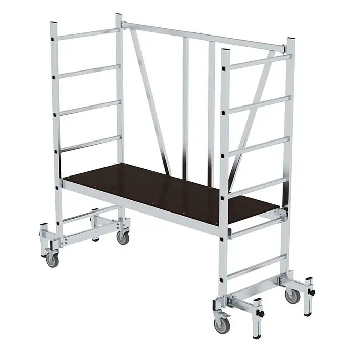 ML Klappgerüst & Teleskopausleger 150x60cm Arbeitshöhe  3m Traglast 150kg -  - Mobiles Aluminium-Rollgerüst mit dunkelbrauner Plattform, Seitenleitern und grauen Rädern zur einfachen Bewegung.
