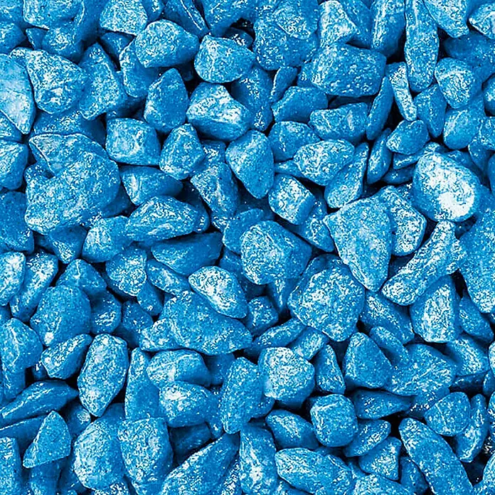 Deko-Steine - Dunkelblau, Korngröße: Ø 9 - 13 mm, 500 ml - Nahaufnahme von leuchtend blauen Zierkieseln. Ideal für die Gartengestaltung und als dekoratives Element im Außenbereich.