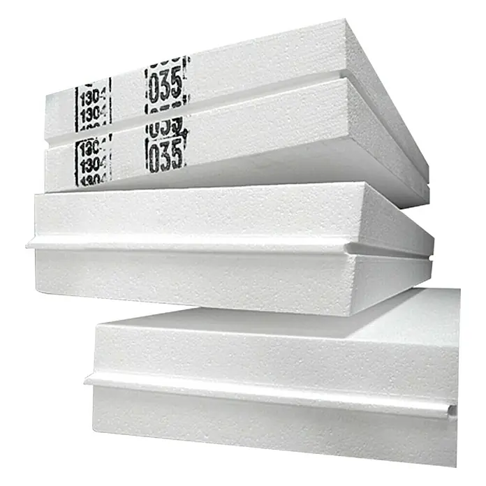 WDVS-Dämmplatte - 160 mm, Kunststoff - Stapel von weißen expandierten Polystyrolplatten, die für Isolierung und Bauanwendungen verwendet werden. Sie sind leicht und einfach zu verarbeiten.