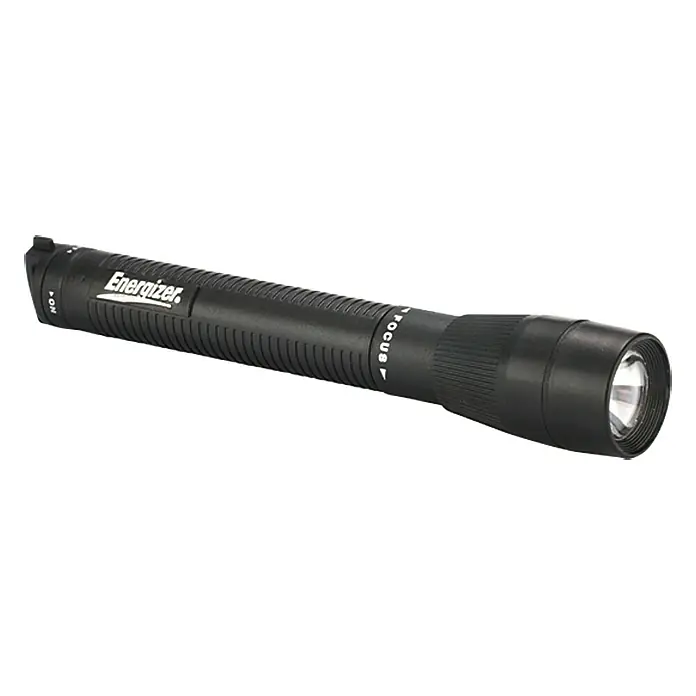 Energizer Linterna X-Focus - 9 lm, IP44 - Imagen de una linterna Energizer negra con función de enfoque, perfecta para actividades al aire libre o situaciones de emergencia.