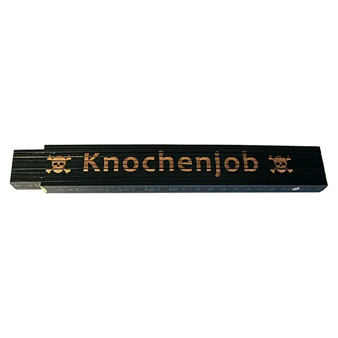 Zollstock - Aufdruck: Knochenjob, 2 m - Schwarzer Zollstock mit der Aufschrift "Knochenjob" und Totenkopfmotiven. Das perfekte Werkzeug für harte Jobs.