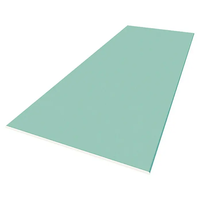 Rigips Gipskartonplatte - 2.600 x 600 x 12,5 mm, Imprägniert - Nahaufnahme einer einzelnen grünen Gipskartonplatte, die sich ideal für Bau- und Renovierungsprojekte eignet.