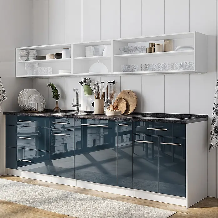 Apothekerschrank Fame-Line 20 cm Dunkelblau Hochglanz Art.-Nr. 62076 -  - Moderne Küchenschränke mit glänzenden blauen Türen, dunkler Arbeitsplatte und weißen offenen Wandregalen.
