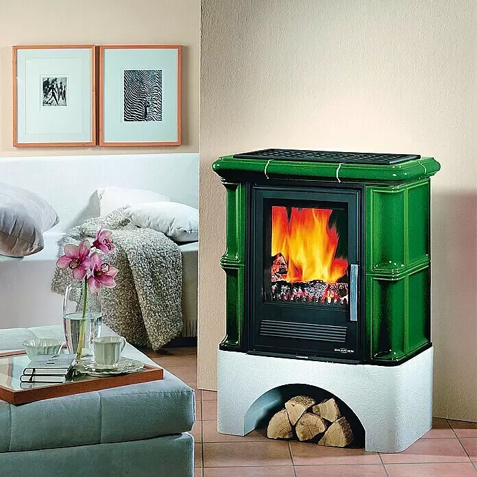 Justus Kaminofen Bavaria - 7 kW, Raumheizvermögen: 144 m³, Material Verkleidung: Keramik, Grün - Stimmungsaufnahme