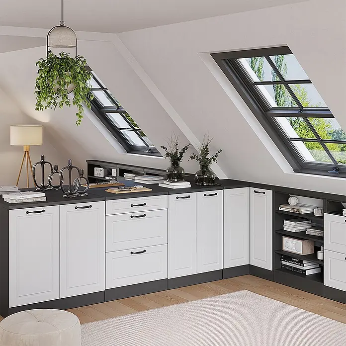 Küchenschrank für Dachschrägen R-Line 80 cm Weiß Landhaus Art.-Nr. 61797 -  - Moderne weiße und dunkelgraue modulare Schränke, unter schrägen Dachfenstern, mit verschiedenen Stau- und Ausstellungseinheiten.